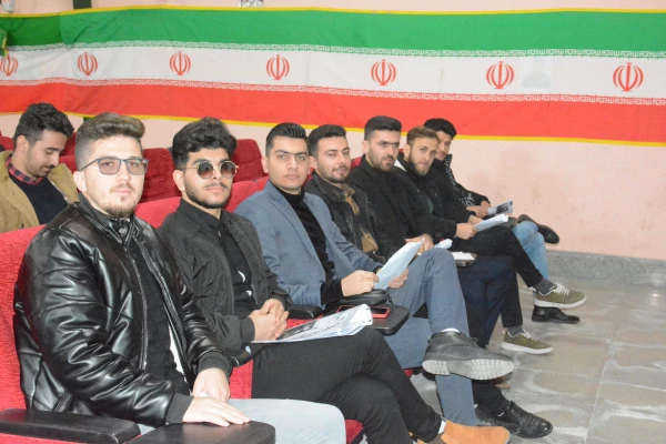 نخستین جشنواره تئاتر دانشجویی و نمایش خلاق 18