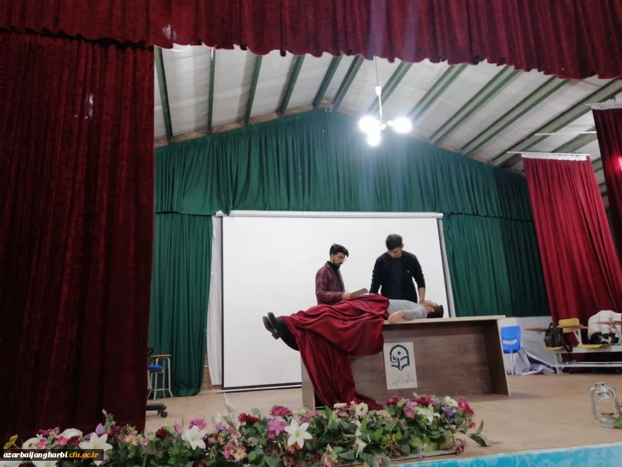 نخستین جشنواره تئاتر دانشجویی و نمایش خلاق 25