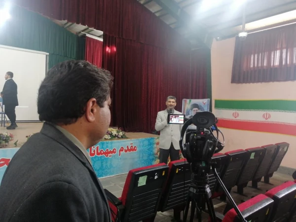 نخستین جشنواره تئاتر دانشجویی و نمایش خلاق 30