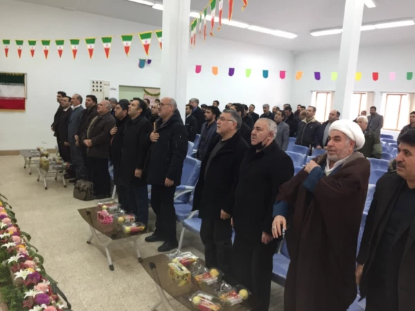 جشن سالگرد پیروزی انقلاب اسلامی با حضور فرهنگیان شهرستان سلماس برگزار شد