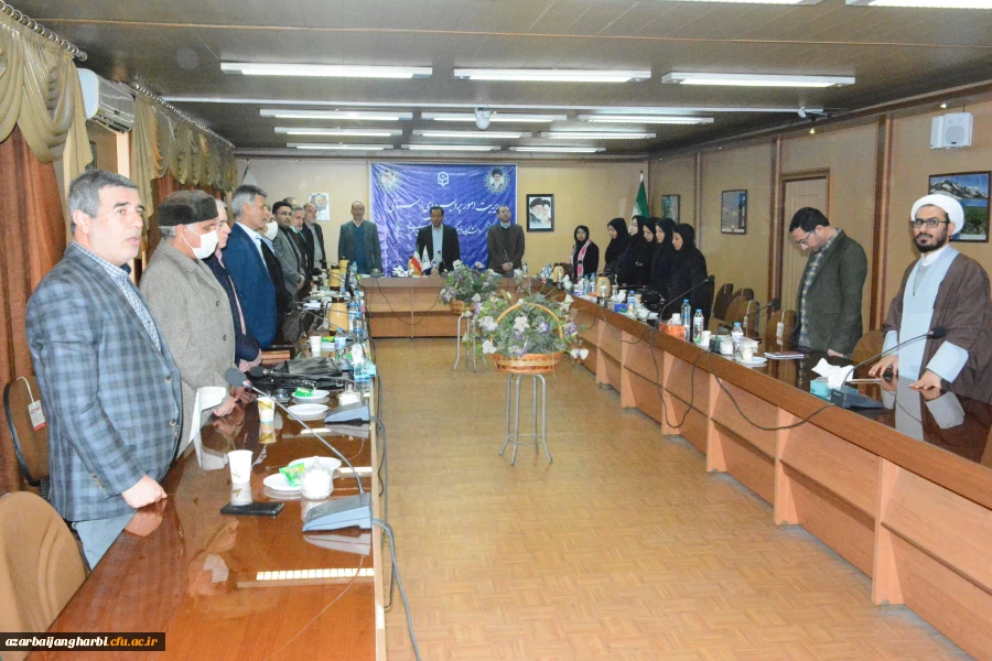 نشست اعضای هیئت علمی به میزبانی مدیریت پردیس های استان و سخنرانی حجت الاسلام سید احمد قره باغی 4