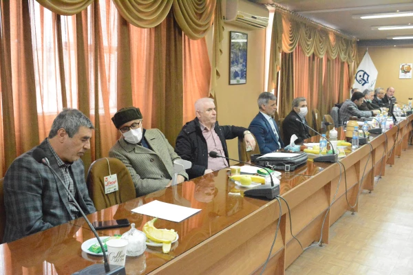 نشست اعضای هیئت علمی به میزبانی مدیریت پردیس های استان و سخنرانی حجت الاسلام سید احمد قره باغی 9