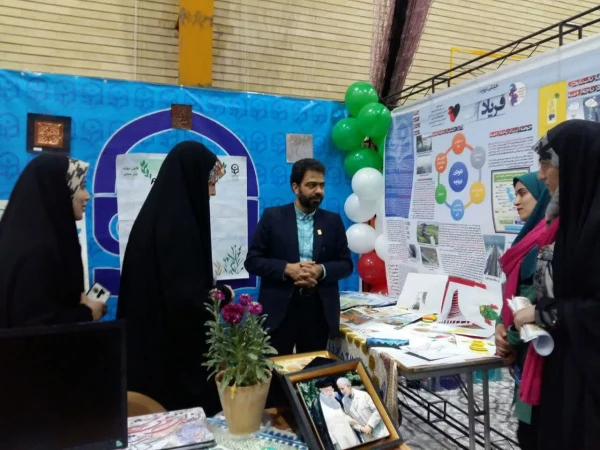 درخشش دانشجو معلمان دانشگاه فرهنگیان استان آذربایجان غربی در  کسب عنوان برترین غرفه هفتمین جشنواره رویش،حرکت انجمن های علمی،کانونهای فرهنگی و تشکل های دانشجویی کشوری  5