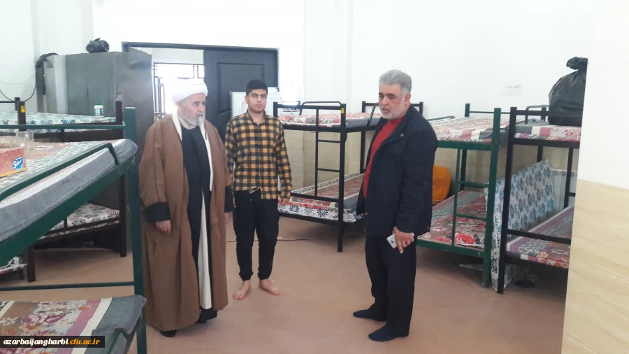 حجت الاسلام اصغری از خوابگاه شهری شماره 2 پردیس شهید رجایی ارومیه بازدید کرد 2