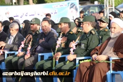 حجت الاسلام اصغری رئیس دانشگاه فرهنگیان استان در آیین عطر افشانی مزار شهدا حضور یافت 2