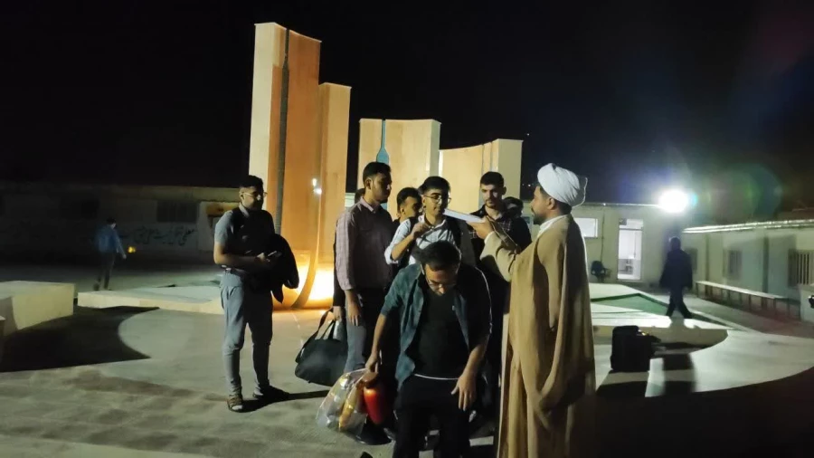 دانشجومعلمان زیارت اولی عازم مشهد شدند 5