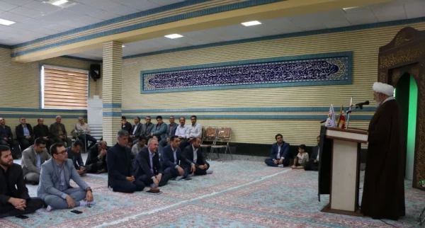 راز جاودانگی حرکت امام خمینی(ره) پشتوانه الهی و مردمی این حرکت بود 4