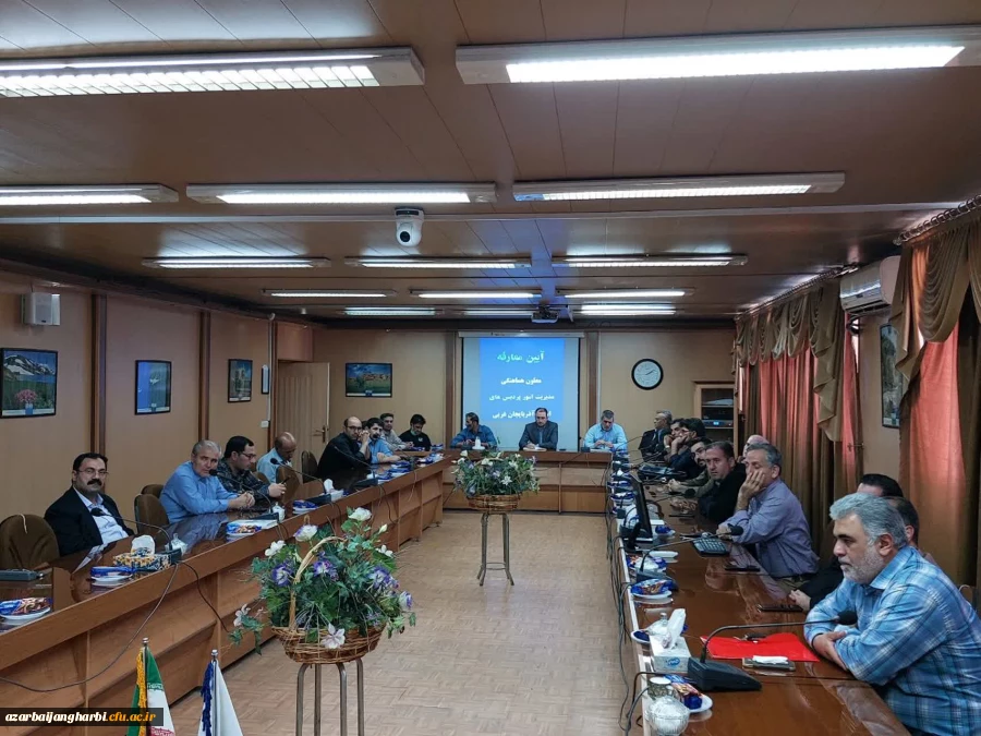 دکتر اکبر شیخ محمدی بعنوان معاون هماهنگی دانشگاه فرهنگیان استان آذربایجان غربی منصوب شد 4