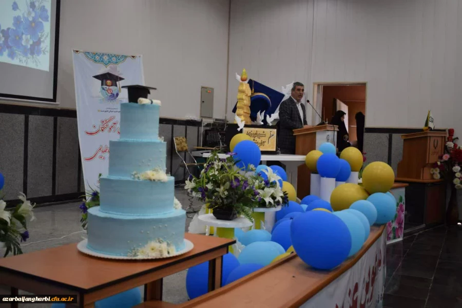  جشن فارغ التحصیلی دانشجویان ورودی سال ۱۳۹۸  4