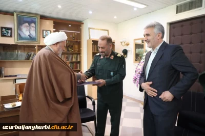 دیدار رئیس دانشگاه فرهنگیان استان با فرمانده سپاه شهدا آذربایجان غربی برگزار شد
