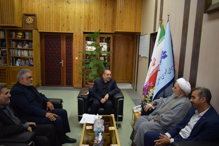 رئیس دانشگاه فرهنگیان آذربایجان غربی با مدیر کل صدا و سیما استان دیدار و گفت و گو کرد 4