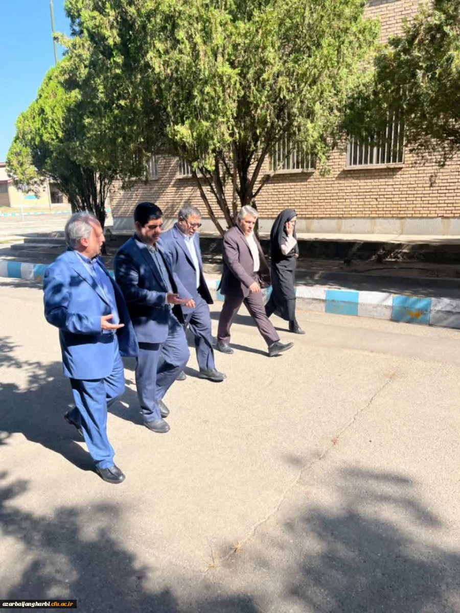 بازدید دکتر غیاثی ریاست دانشگاه فرهنگیان و هیأت رئیسه محترم و مسئولان استانی و شهرستانی از مرکز آموزش عالی شهید مطهری خوی 5