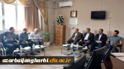 معاون توسعه و منابع سازمان مرکزی از روند احداث سالن ورزشی پردیس شهید رجایی ارومیه بازدید کرد 5