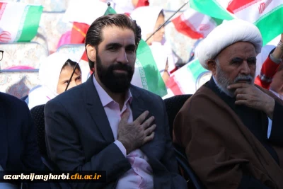 با حضور رئیس دانشگاه فرهنگیان آذربایجان غربی برگزار شد؛

آئین استانی جشن شکوفه ها و بازگشایی مدارس 