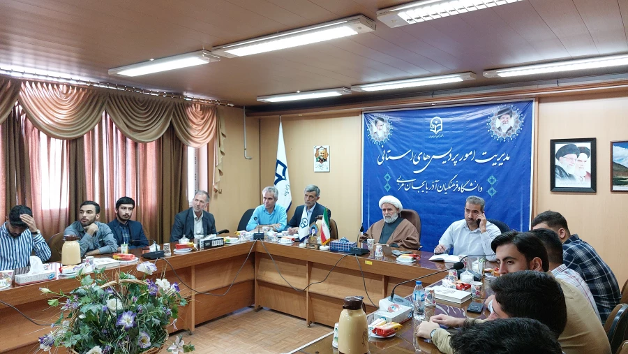 جلسه اعضاء شورای صنفی و نمایندگان کلاس ها 4