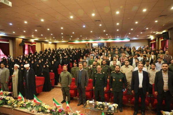 آیین تجلیل از جهادگران و خادمین عهد خدمت و خط امام استان 3