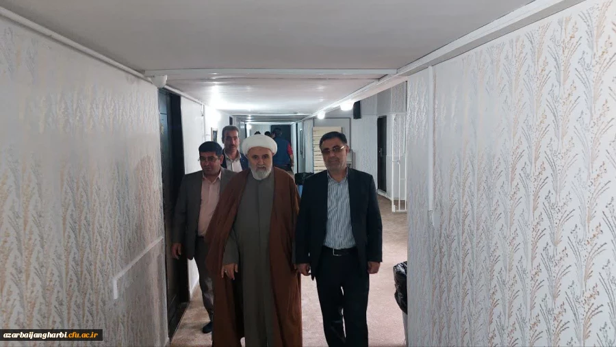 معاون سیاسی استاندار از سرای دانشجویی پردیس شهید رجایی بازدید کرد 4