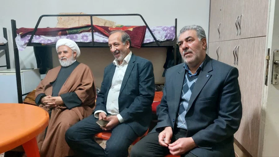 ملاک قدرت یک کشور در عصر حاضر قدرت و پشتوانه علمی دانشگاه های آن کشور است 3