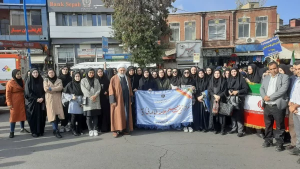 حضور پرشور دانشگاه فرهنگیان پردیس علامه طباطبایی ارومیه در یوم الله 13 آبان 5