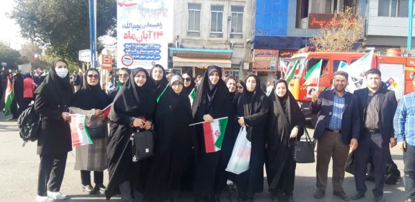 حضور پرشور دانشگاه فرهنگیان پردیس علامه طباطبایی ارومیه در یوم الله 13 آبان 10