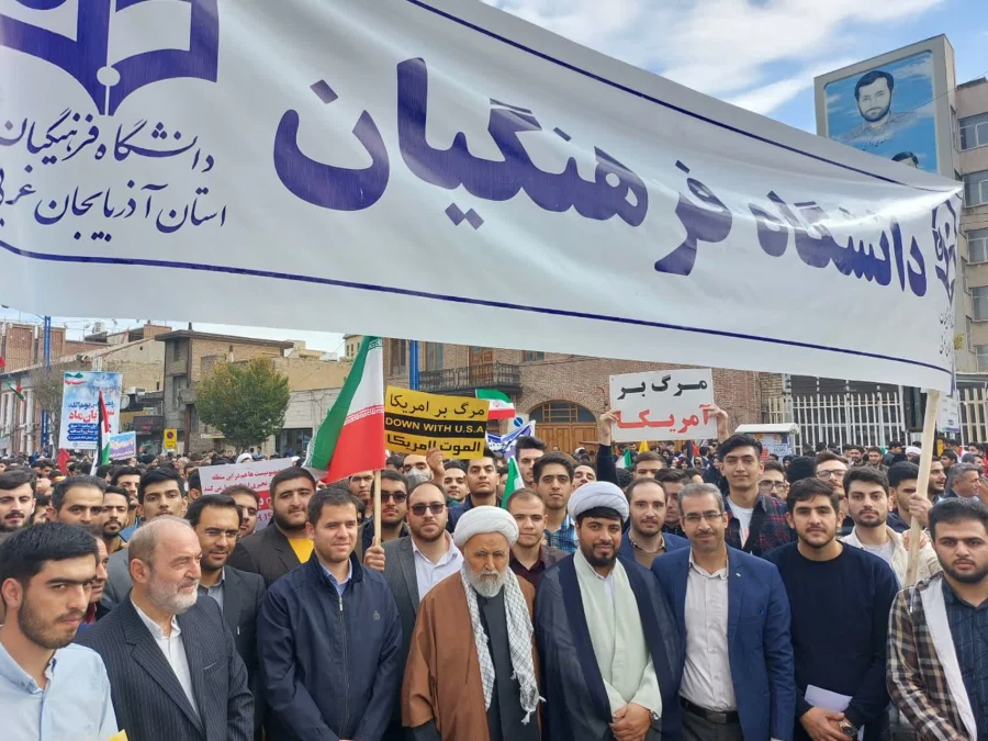 حضور پرشور دانشگاهیان دانشگاه فرهنگیان استان آذربایجان غربی در راهپیمایی یوم الله ۱۳ آبان 6