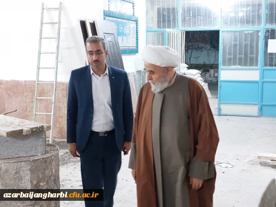 حجت الاسلام اصغری از آخرین روند بازسازی دبیرستان شهید مصطفی خمینی بازدید کرد