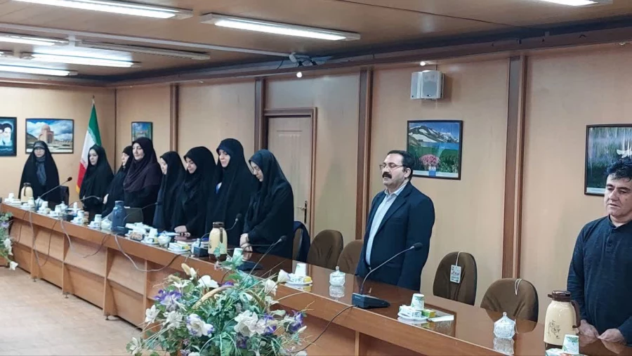 نشست رئیس مرکز نظارت و ارزیابی سازمان مرکزی با کارکنان دانشگاه فرهنگیان استان 8