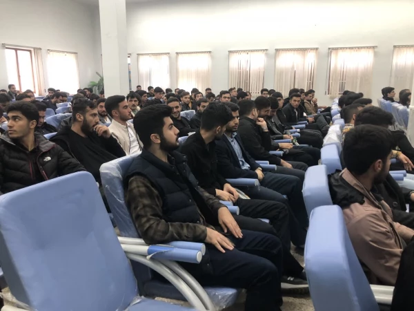 مراسم گرامیداشت 16 آذر روز دانشجو در مرکز امام خمینی(ره) سلماس برگزار شد.