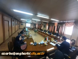 جلسه نقد و بررسی کتاب تاریخ و فلسفه زیست شناسی برگزار شد 2