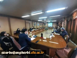 جلسه نقد و بررسی کتاب تاریخ و فلسفه زیست شناسی برگزار شد 3