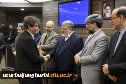 تجلیل از حجت الاسلام اصغری به عنوان مدیر برتر دستگاه اجرایی استان 5