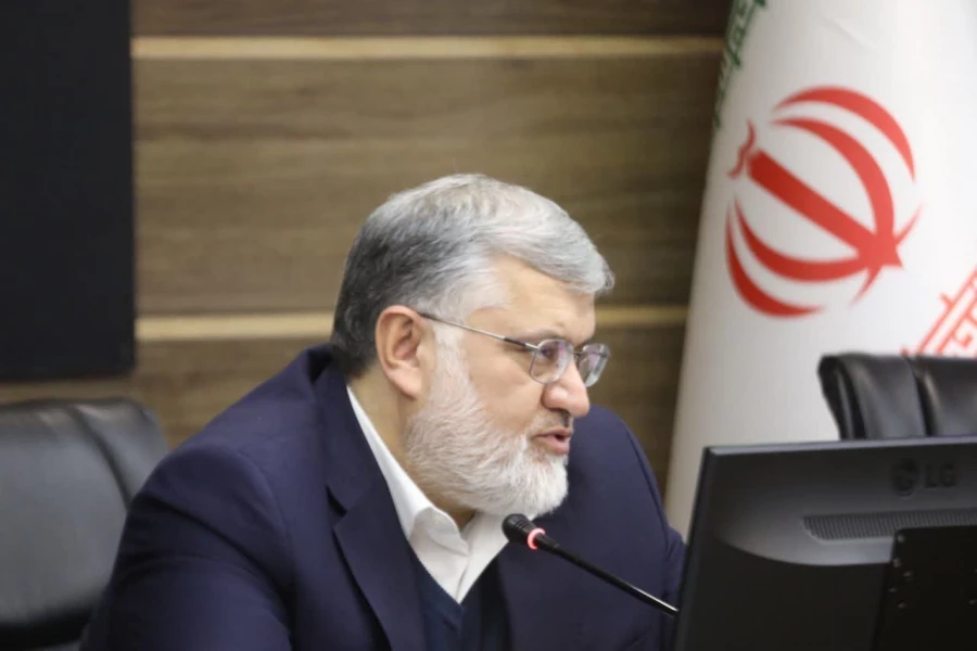 تجلیل از حجت الاسلام اصغری به عنوان مدیر برتر دستگاه اجرایی استان 6