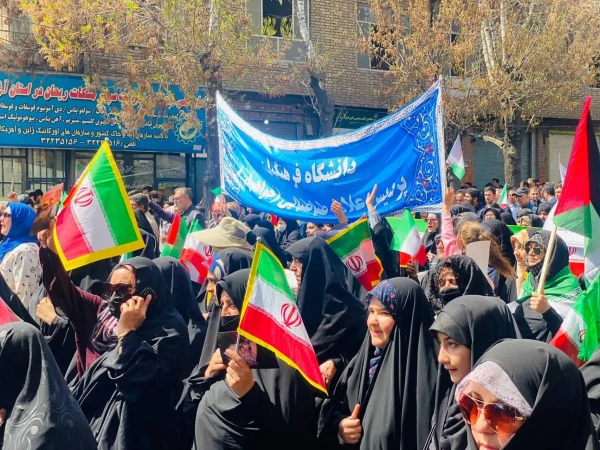 حضور دانشگاهیان دانشگاه فرهنگیان آذربایجان غربی در راهپیمایی روز قدس 4