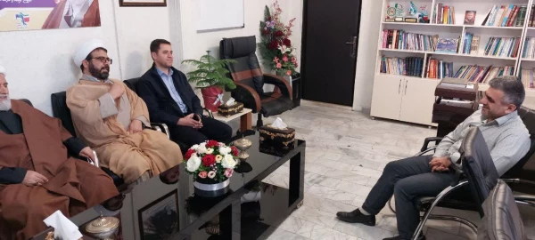 حجت الاسلام و المسلمین اصغری با فرمانده جدید ناحیه بسیج دانشجویی استان دیدار کرد 6