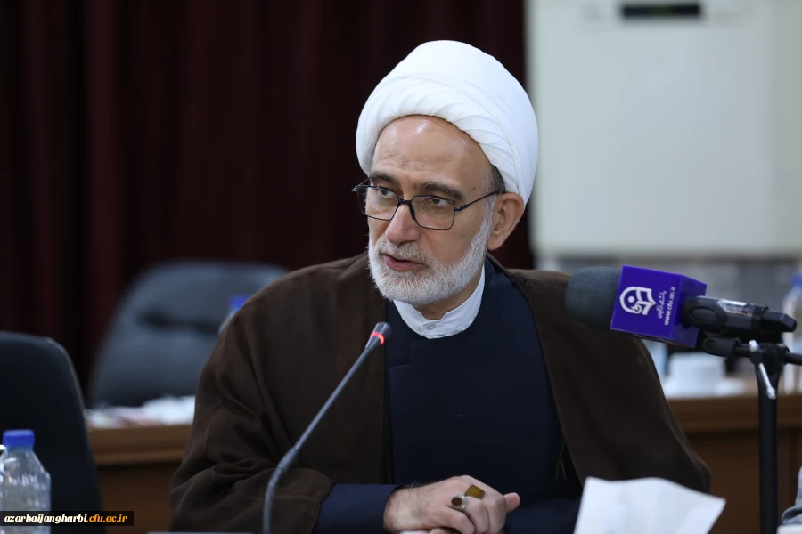 نشست هم اندیشی اعضای هیات رئیسه با مدیران استانی دانشگاه فرهنگیان 5