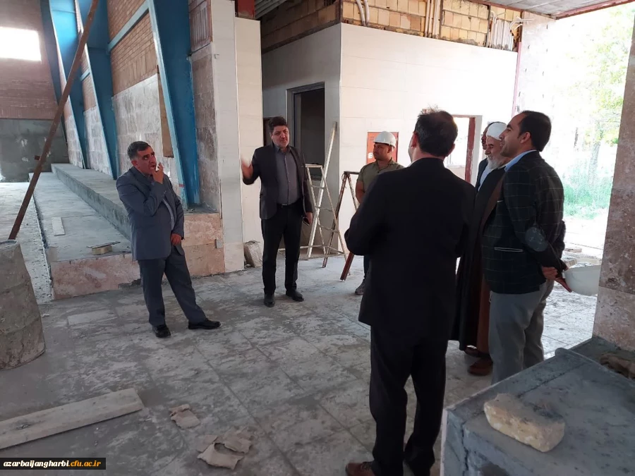 بازدید همکاران ستادی سازمان مرکزی از وضعیت پروژه های عمرانی دانشگاه فرهنگیان استان 2