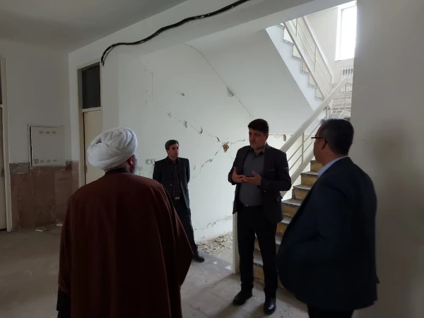 بازدید همکاران ستادی سازمان مرکزی از وضعیت پروژه های عمرانی دانشگاه فرهنگیان استان 3