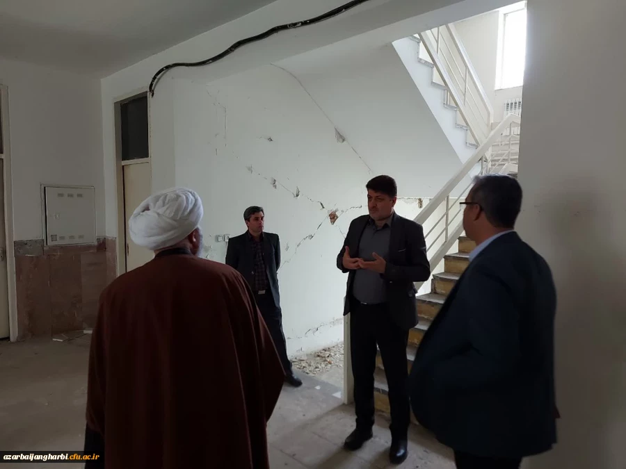 بازدید همکاران ستادی سازمان مرکزی از وضعیت پروژه های عمرانی دانشگاه فرهنگیان استان 3
