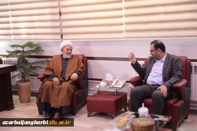 گزارش تصویری؛

حجت الاسلام اصغری با مدیرکل اداره نوسازی مدارس استان دیدار و گفت و گو کرد