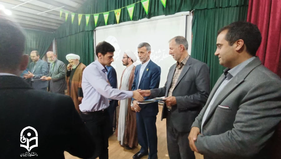 مراسم گرامیداشت روز معلم در پردیس شهید رجایی ارومیه 4