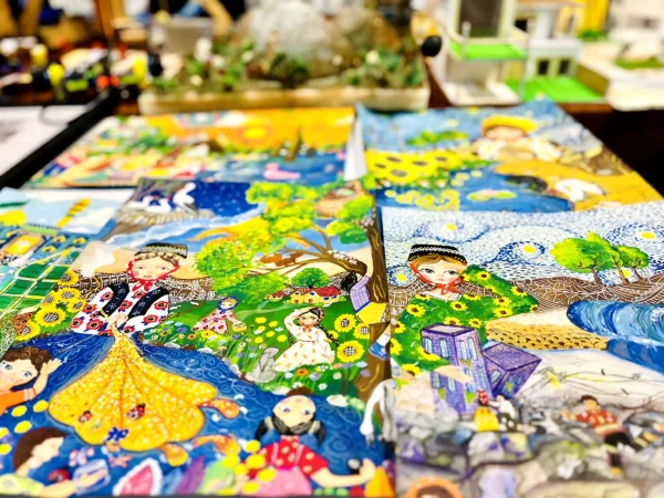 بازدید حجت الاسلام اصغری از نمایشگاه ال فن دانش آموزی  6