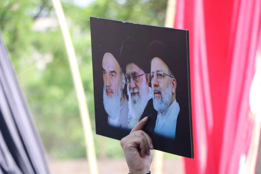 حضور دانشگاهیان دانشگاه فرهنگیان در مراسم گرامیداشت شهدای خدمت 6