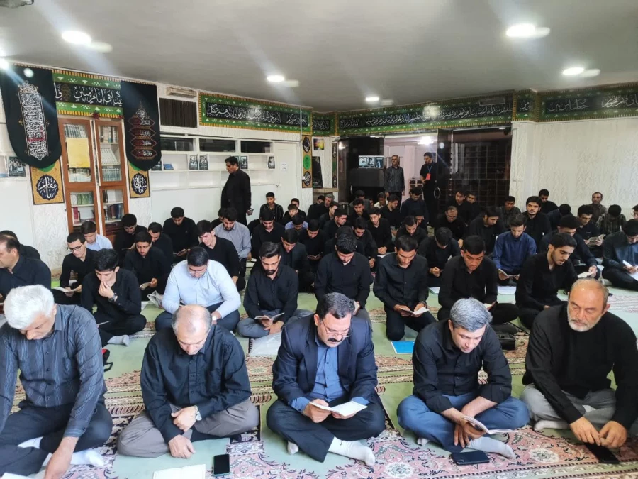 مراسم قرائت زیارت عاشورا در نمازخانه پردیس شهید رجایی ارومیه برگزار شد 5