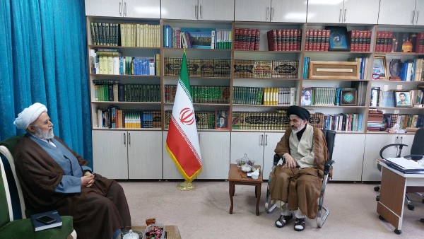 حجت الاسلام اصغری با امام جمعه ارومیه دیدار و گفت و گو کرد 2