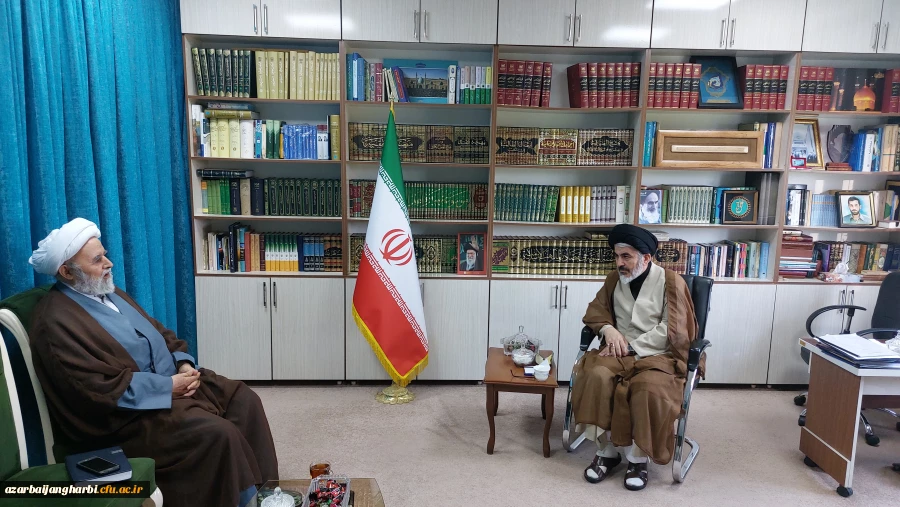 حجت الاسلام اصغری با امام جمعه ارومیه دیدار و گفت و گو کرد 2