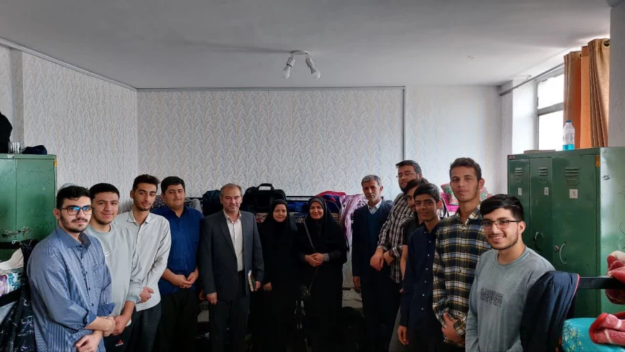 معاون مرکز نظارت، ارزیابی و تضمین کیفیت دانشگاه فرهنگیان صبح امروز وارد ارومیه شد 16