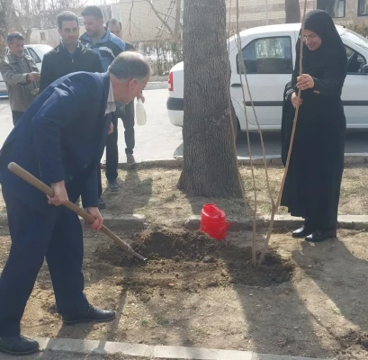 مراسم روز درختکاری پردیس شهید رجایی ارومیه 3
