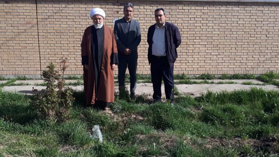 حجت الاسلام و المسلمین محمود اصغری از روند بازگشایی مرکز میاندوآب بازدید کرد 4