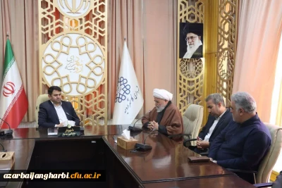 رئیس دانشگاه فرهنگیان استان با شهردار ارومیه دیدار کرد