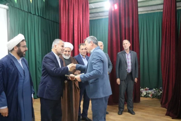 مراسم گرامیداشت هفته معلم برگزار شد 7